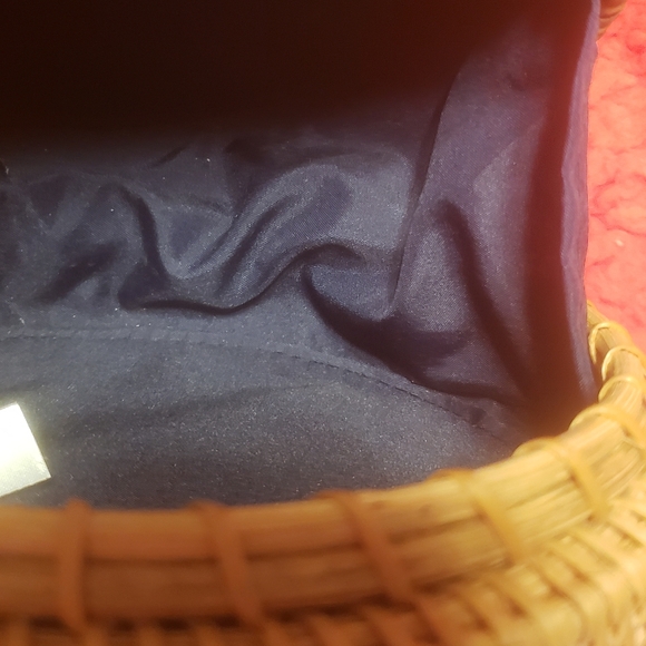 Crossbody basket weave by Summer and Rose. - Picture 2 of 7